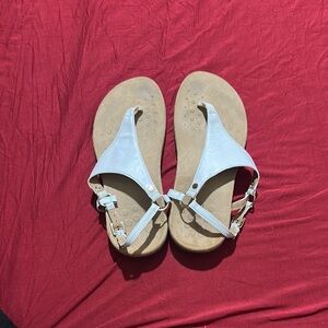 VIONIC SIZE 7.5 Stylish White Sandals for Women